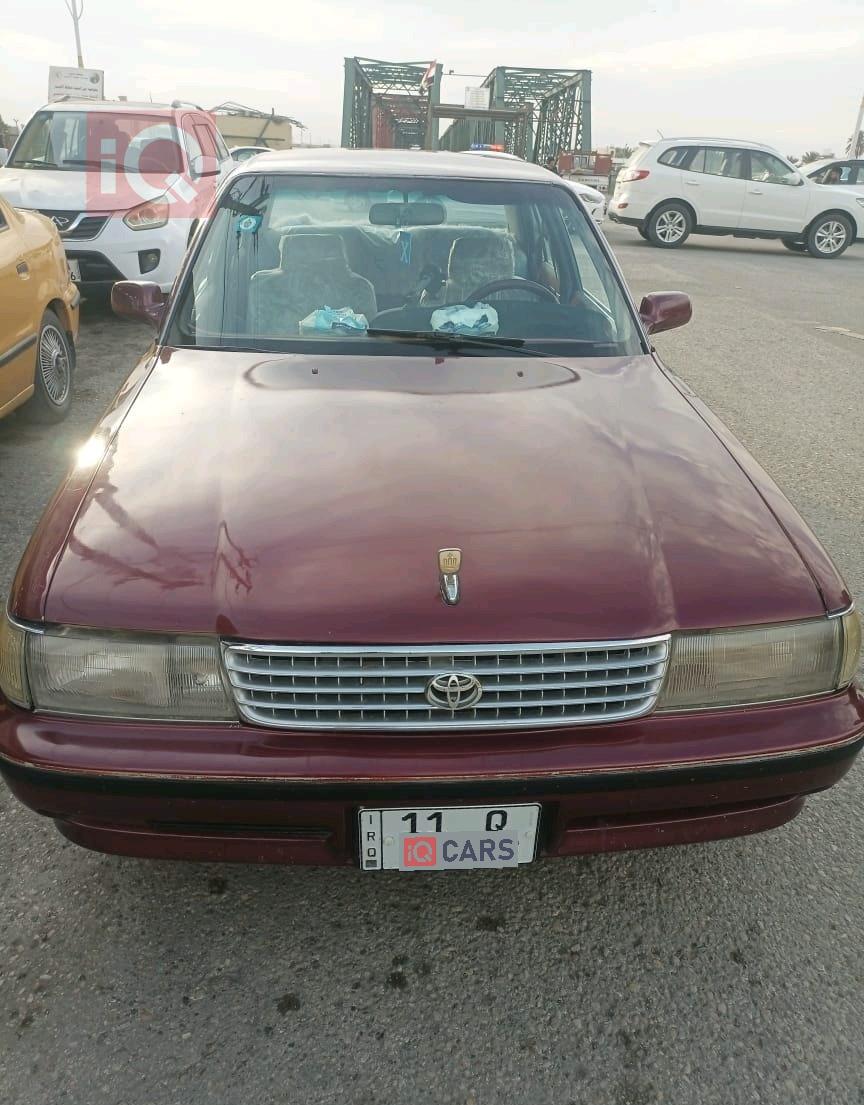 تۆیۆتا کراون